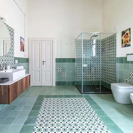 Casa vacanze Antica Dimora Del Platano - R3832 *