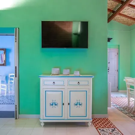 Antica Dimora Del Platano - F4856 Holiday home